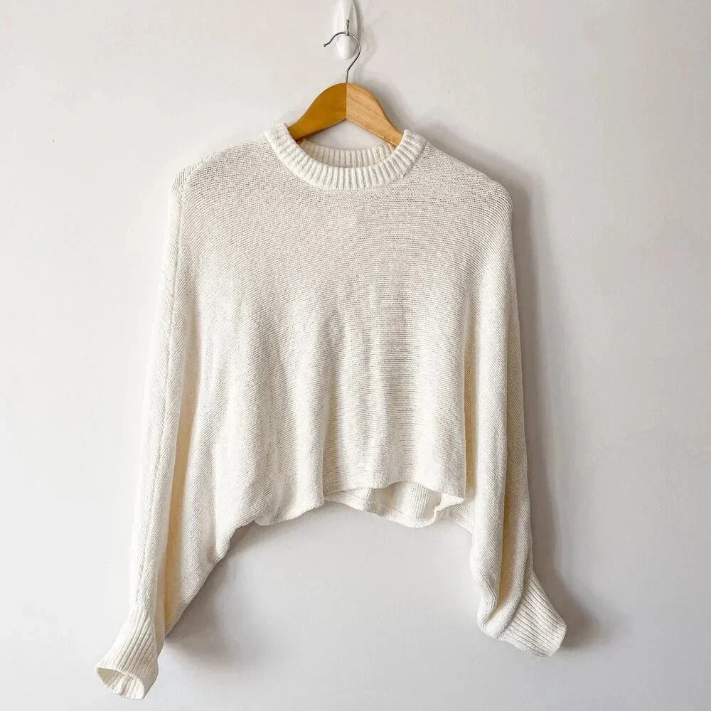 Aritzia Wilfred Mimi Chenille Knit Dolman Sleeve Cropped Sweater  White Sz Small - Picture 3 of 7